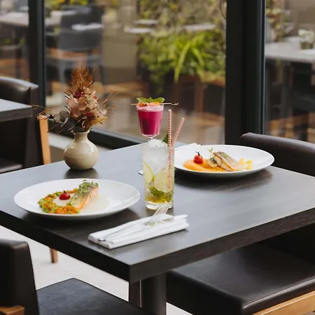 Eurostars Heroismo Oporto