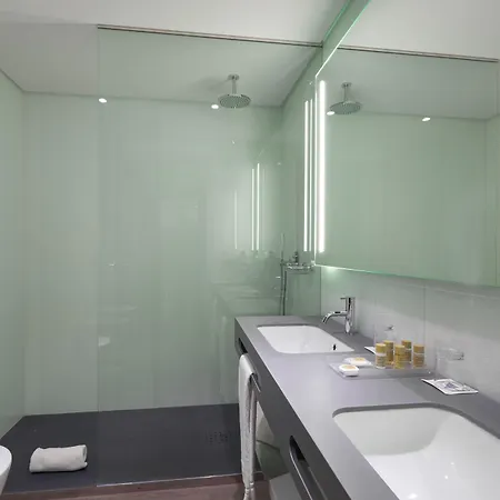 Eurostars Heroismo 4*