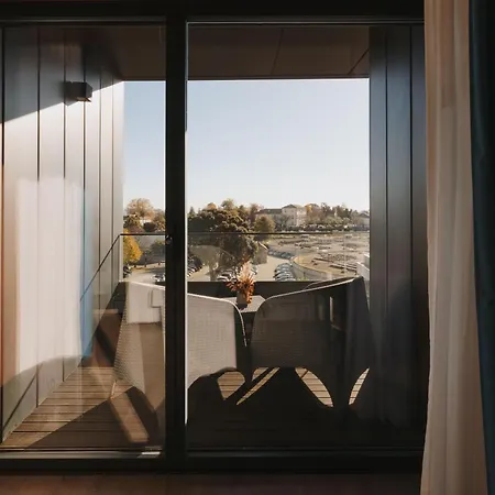 Otel Timbre Heroismo