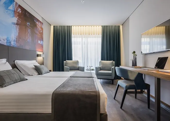 Timbre Heroismo Hotel 4*