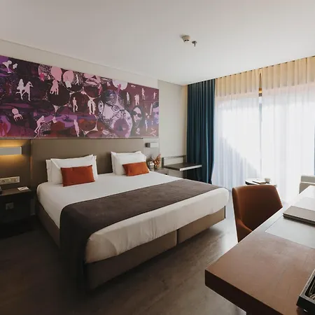 Timbre Heroismo Hotel 4*