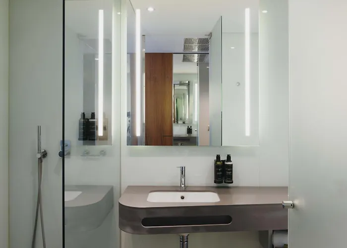 ホテル Timbre Heroismo ポルト