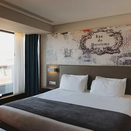 Timbre Heroismo Hotell Oporto