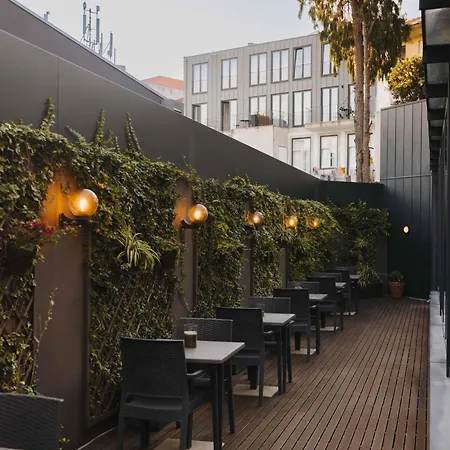 Timbre Heroismo Hotel Oporto