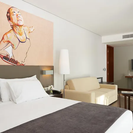 Hotell Timbre Heroismo 4*