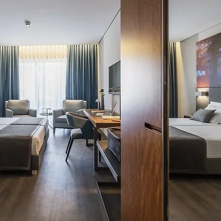 Timbre Heroismo 4* Oporto