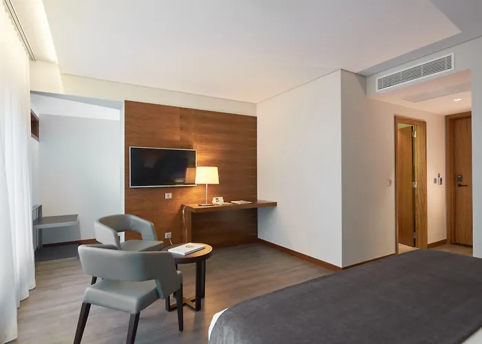 Hotel Timbre Heroismo Porto