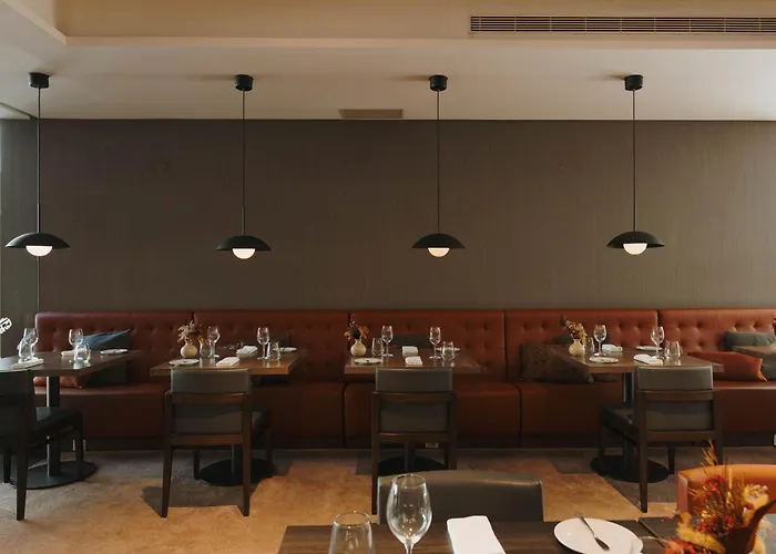 Eurostars Heroismo 4* Oporto